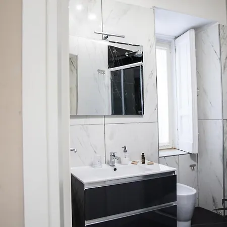 Black & White Naples