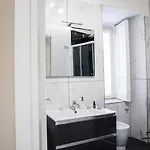 Black & White Νάπολη