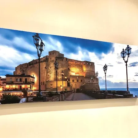 Black & White 4* ナポリ