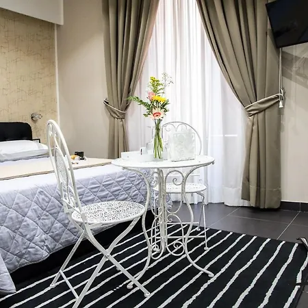 Black & White ナポリ