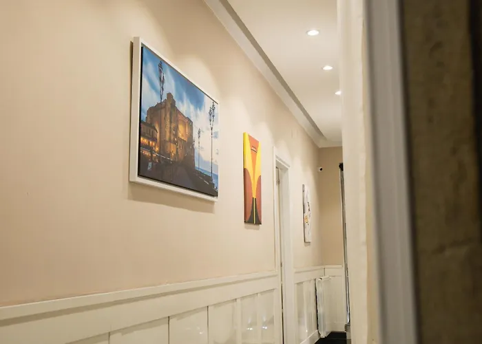 Black & White بيت ضيافة